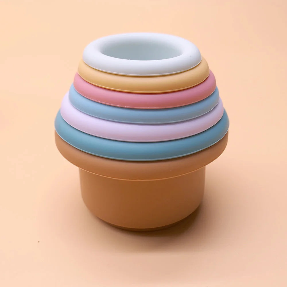 Tasses à empiler