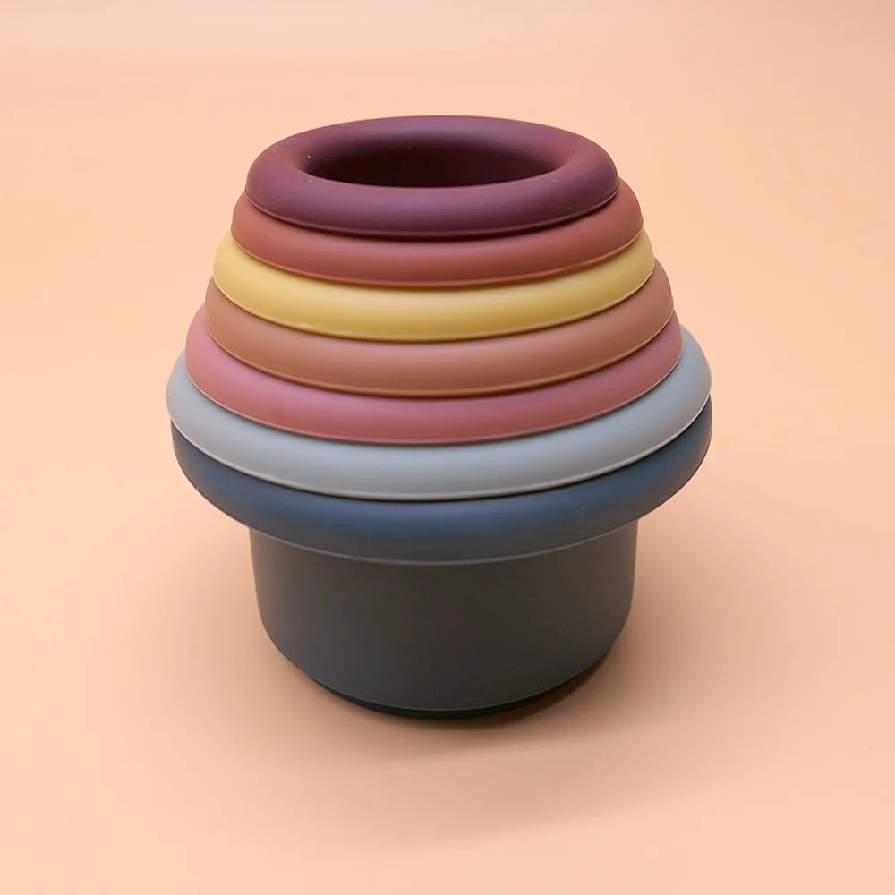Tasses à empiler